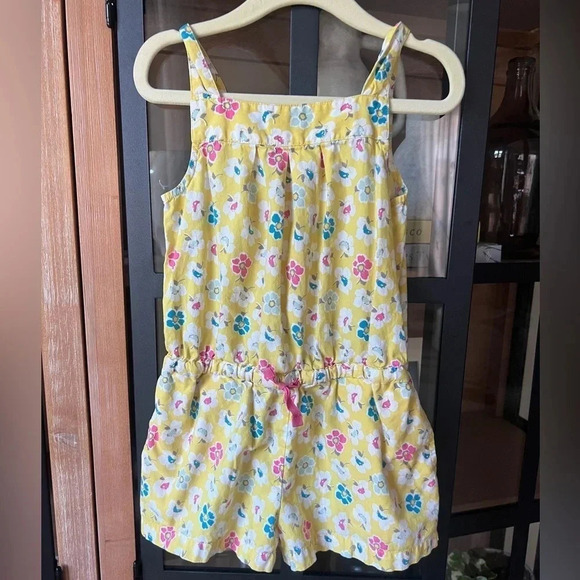 Mini Boden Romper toddler girl floral pockets drawstring sleeveless tank - Picture 6 of 6
